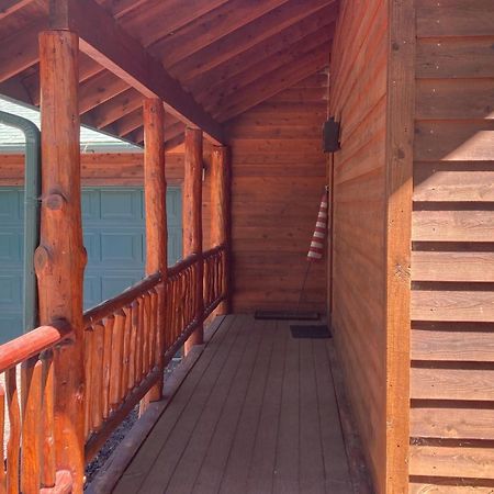 Вілла Whispering Pines Retreat Пайнтоп-Лейксайд Екстер'єр фото